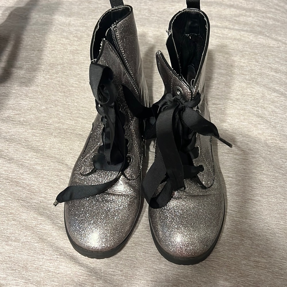 PAM SOLAN size 4 boot